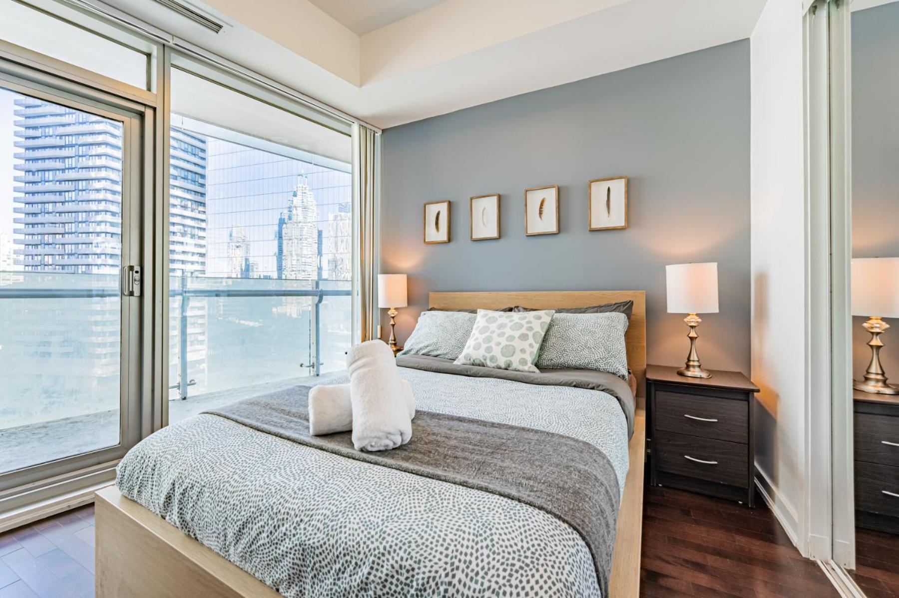 York Suites 5 Toronto Eksteriør billede